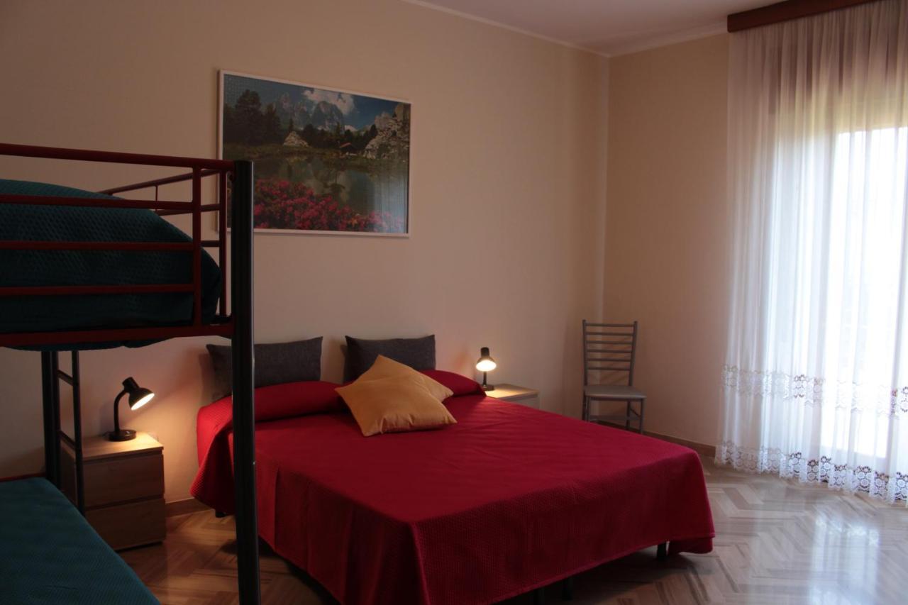 Ferienwohnung La Finestra Sul Parco Valeggio sul Mincio Exterior foto